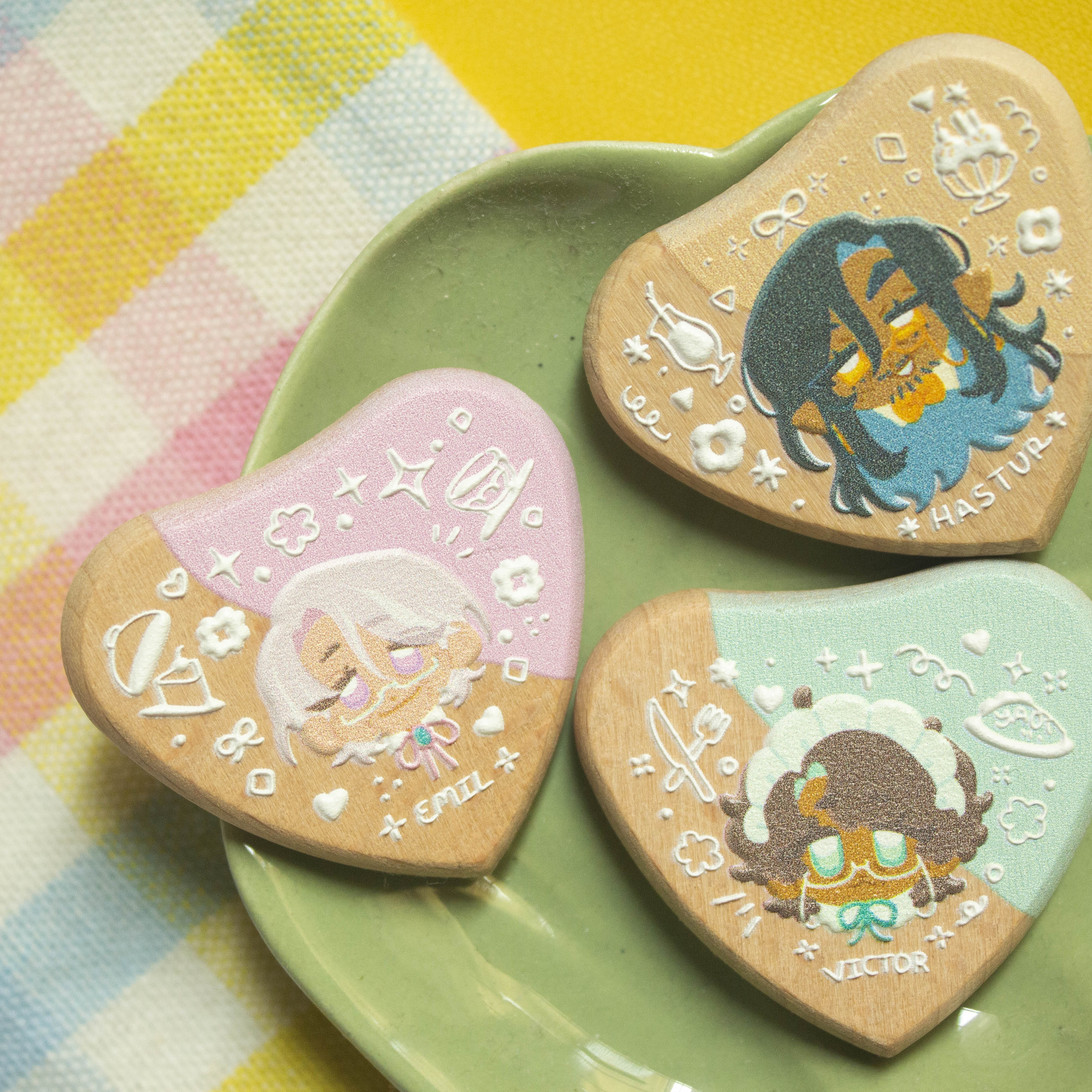 EHV Mini Wooden Cookie Pins